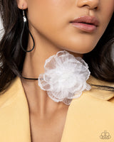 Paparazzi Accessories French Facade - White Necklace