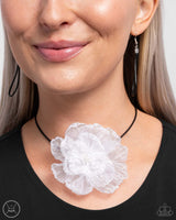 Paparazzi Accessories French Facade - White Necklace
