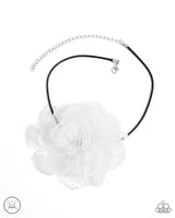 Paparazzi Accessories French Facade - White Necklace