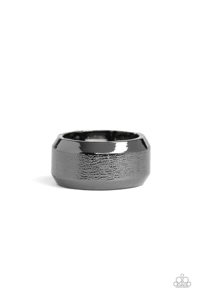 Paparazzi Accessories Checkmate Black / Gunmetal Ring